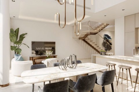Adosado en venta en Dubai, EAU 3 dormitorios, 301.7 m2 № 668836 - foto 2