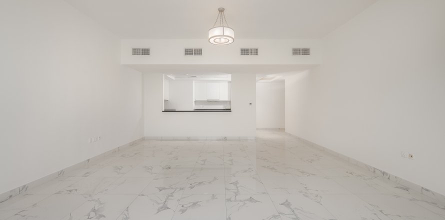 Apartment in Business Bay, Dubai, UAE 3 bedrooms, 183.67 sq.m. № 751058