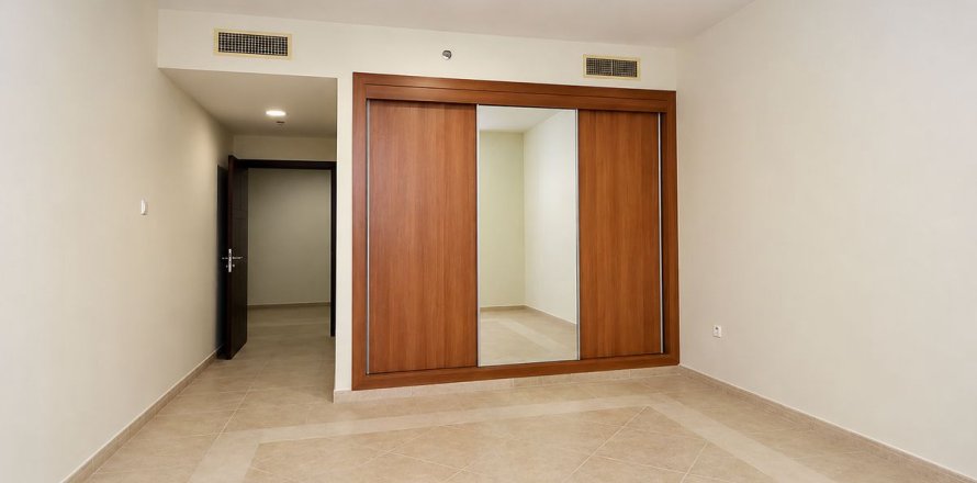Appartement à Dubai Marina, Dubai, EAU: 1 chambre, 85.8 m2 № 740486