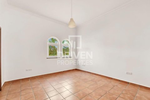 Villa The Villa, Dubaijā, AAE 5 istabas, 1000.94 m2 Nr. 745296 - attēls 7