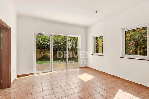 Villa The Villa, Dubaijā, AAE 5 istabas, 1000.94 m2 Nr. 745296 - attēls 22