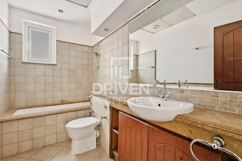 Villa The Villa, Dubaijā, AAE 5 istabas, 1000.94 m2 Nr. 745296 - attēls 24