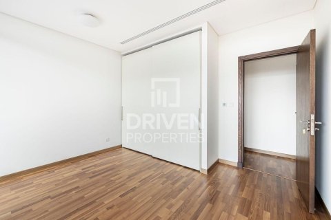 Apartment sa DIFC, Dubai, UAE 2 silid-tulugan, 166.48 sq.m. № 745291 - larawan 5