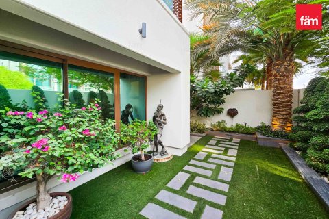 Vilë në Meydan, Dubai, Emiratet e Bashkuara Arabe 6 dhoma gjumi, 536.4 m2. № 711644 - Foto 30