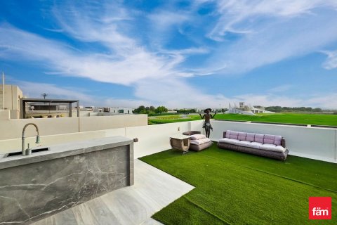 Villa te huur in Meydan, Dubai, VAE 6 slaapkamers, 536.4 vr.m., nr 711644 - foto 2