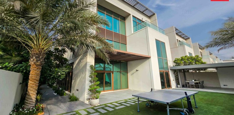 Villa itt: Meydan, Dubai, EAE, 6 hálószoba, 536.4 m², azonosító: 711644