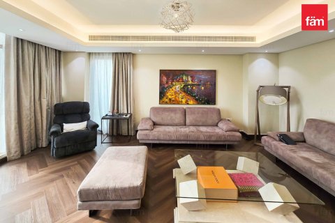 Vilë në Meydan, Dubai, Emiratet e Bashkuara Arabe 6 dhoma gjumi, 536.4 m2. № 711644 - Foto 23