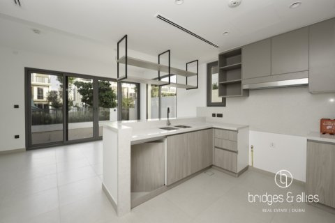 Villa uthyres i Dubai, UAE 4 sovrum, 222.4 kvm Nr. 669190 - fotografi 6