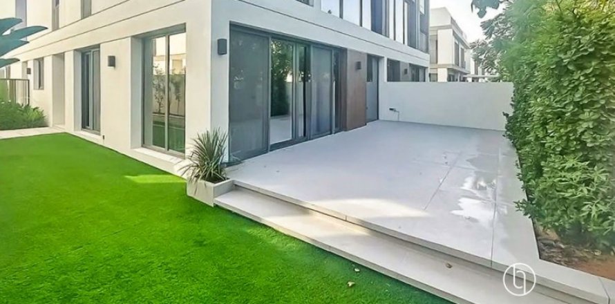 Villa i Dubai, UAE 4 sovrum, 222.4 kvm Nr. 669190