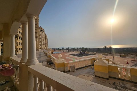 Apartemen di Al Hamra Village, Ras Al Khaimah, UEA 2 kamar tidur, 102 m2 nomor 656367 - foto 3