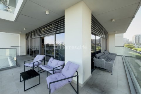 Appartamento in vendita a Dubai Hills Estate, Dubai, EAU 3 camere da letto, 181 mq. № 739922 - foto 6