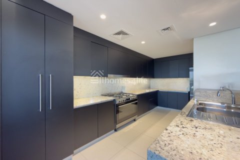 Appartamento in vendita a Dubai Hills Estate, Dubai, EAU 3 camere da letto, 181 mq. № 739922 - foto 5