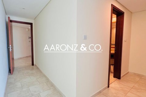 Διαμέρισμα σε Jumeirah Beach Residence, Dubai, ΗΑΕ 4 υπνοδωμάτια, 344 τ.μ. Αρ. 694962 - φωτογραφία 4