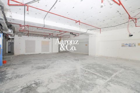 Oficina en alquiler en Downtown Dubai (Downtown Burj Dubai), Dubai, EAU 673 m2 № 709377 - foto 5