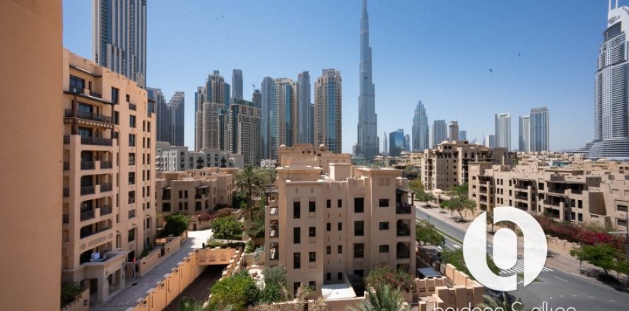 Apartman u Old Town, Dubai, UAE 183 m2, 3 spavaćih soba Br. 709379