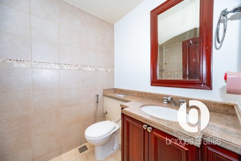Apartman u Old Town, Dubai, UAE 3 spavaćih soba, 183 m2 Br. 709379 - fotografija 10