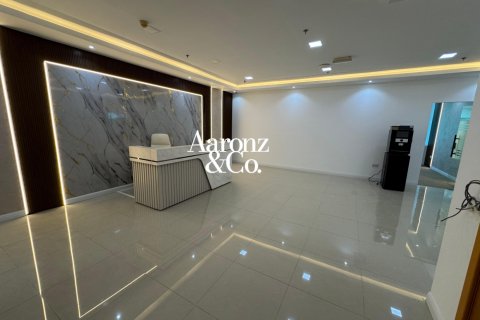 Üürile anda kontor asukohaga Business Bay, Dubai, AÜE: 430 m² Nr 704177 - pilt 16
