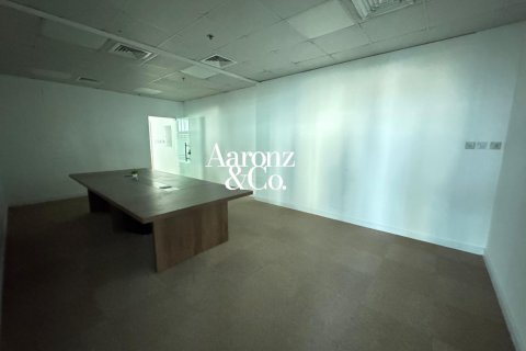 Üürile anda kontor asukohaga Business Bay, Dubai, AÜE: 430 m² Nr 704177 - pilt 14