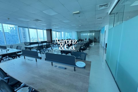 Üürile anda kontor asukohaga Business Bay, Dubai, AÜE: 430 m² Nr 704177 - pilt 2