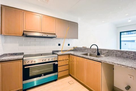 Üürile anda villa asukohaga Damac Lagoons, Dubai, AÜE: 4 magamistoaga, 144 m² Nr 679201 - pilt 2