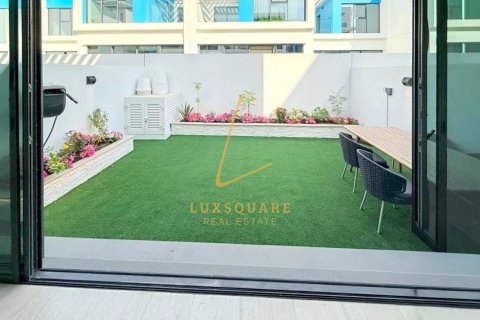 Üürile anda villa asukohaga Damac Lagoons, Dubai, AÜE: 4 magamistoaga, 144 m² Nr 679201 - pilt 17