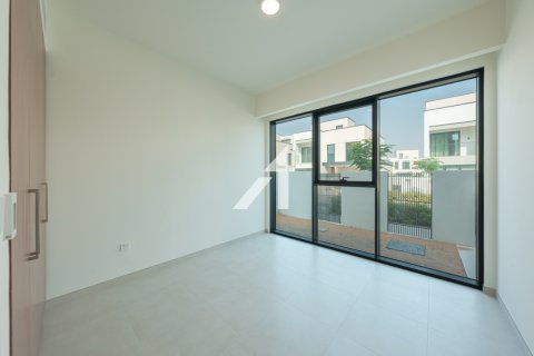 Villa te huur in Arabian Ranches 3, Dubai, VAE 4 slaapkamers, 450 vr.m., nr 679199 - foto 6