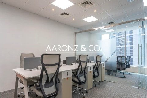 Birojs Business Bay, Dubaijā, AAE 77 m2 Nr. 679203 - attēls 4