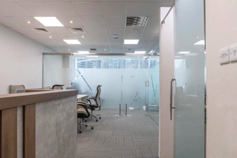 Birojs Business Bay, Dubaijā, AAE 77 m2 Nr. 679203 - attēls 5