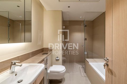 Apartman u Deira, Dubai, UAE 2 spavaćih soba, 128.76 m2 Br. 768500 - fotografija 13