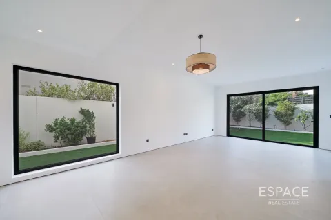 Вилла Meadows, Дубай, БАӘ-да 4 жатын бөлмелер, 332 м² № 659872 - фото 3