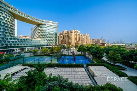 Пәтер Пальма Джумейра, Дубай, БАӘ-да 2 жатын бөлмелер, 159 м² № 659873 - фото 1