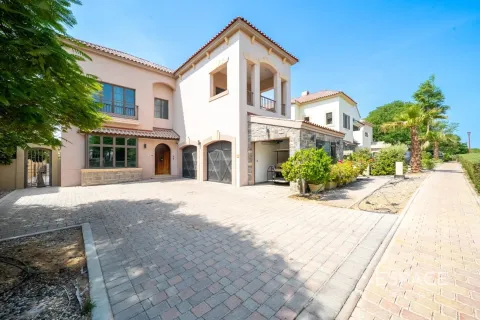 Вилла Джумейра Гольф Эстейтс, Дубай, БАӘ-да 5 жатын бөлмелер, 530 м² № 659874 - фото 17