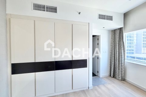Apartmen di Business Bay, Dubai, UAE 1 bilik tidur, 80 meter persegi № 719220 - foto 12
