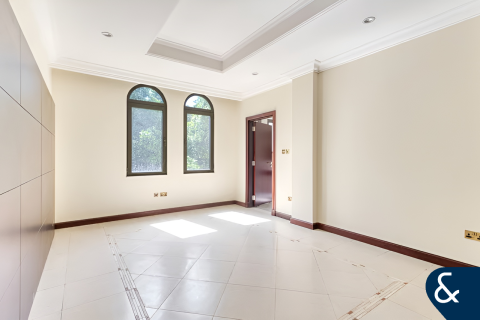 Вилла Пальма Джумейра, Дубай, БАӘ-да 5 жатын бөлмелер, 658 м² № 668512 - фото 9