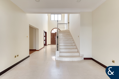 Вилла Пальма Джумейра, Дубай, БАӘ-да 5 жатын бөлмелер, 658 м² № 668512 - фото 4