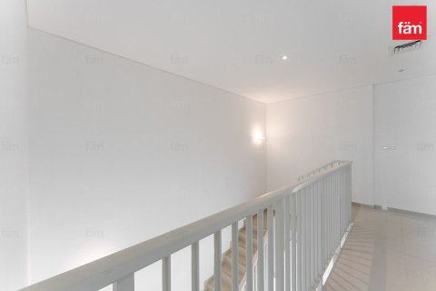 Radhus till försäljning i Dubai, UAE 4 sovrum, 477.5 kvm Nr. 760333 - fotografi 12