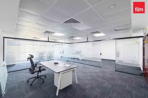 Escritório para arrendamento em Dubai, EAU 81.8 m2 № 760330 - foto 3