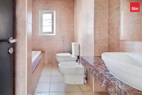 Таунхаус Дубай, БАӘ-да 2 жатын бөлмелер, 180 м² № 760329 - фото 6