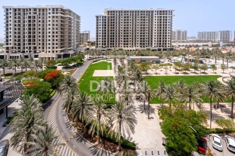 Appartement te koop in Town Square, Dubai, VAE 3 slaapkamers, 119 vr.m., nr 654267 - foto 2