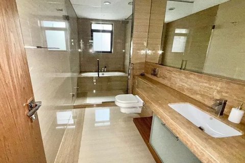 Villa te huur in Dubai Sports City, Dubai, VAE 5 slaapkamers, 270 vr.m., nr 728732 - foto 18