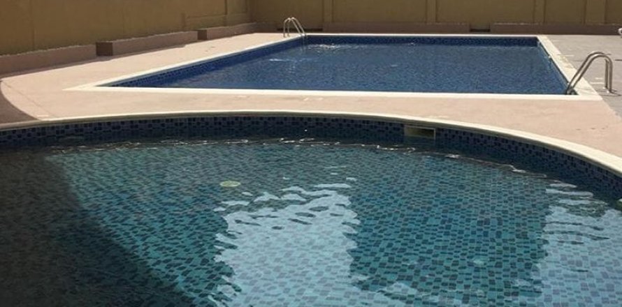 Villa in Dubai Sports City, Dubai, VAE 5 slaapkamers, 270 vr.m. nr 728732