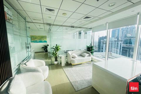 Zyrë në Business Bay, Dubai, Emiratet e Bashkuara Arabe 61.4 m2. № 719459 - Foto 6