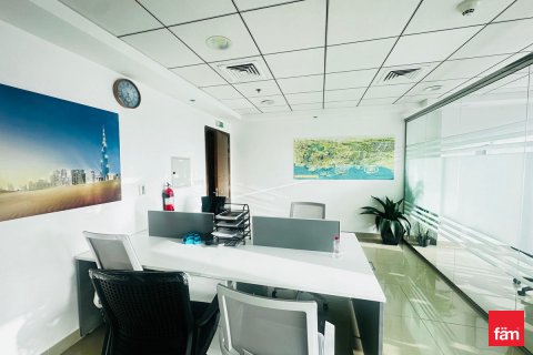 Zyrë në Business Bay, Dubai, Emiratet e Bashkuara Arabe 61.4 m2. № 719459 - Foto 16