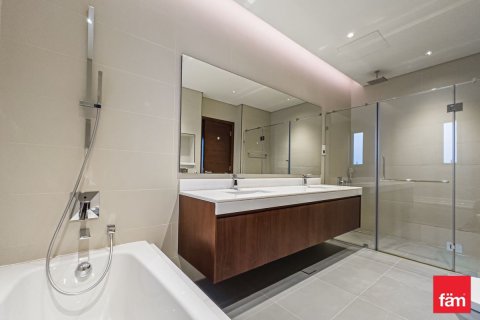 Dubai, संयुक्त अरब अमीरात में विला, 5 बेडरूम, 778.7 वर्ग मीटर, संख्या 686223 - फ़ोटो 16