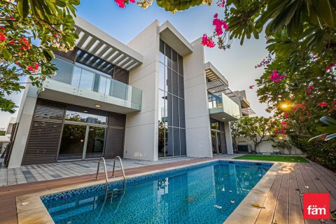 Dubai, संयुक्त अरब अमीरात में विला, 5 बेडरूम, 778.7 वर्ग मीटर, संख्या 686223 - फ़ोटो 12