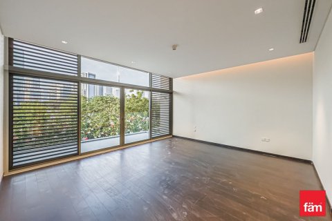 Dubai, संयुक्त अरब अमीरात में विला, 5 बेडरूम, 778.7 वर्ग मीटर, संख्या 686223 - फ़ोटो 3