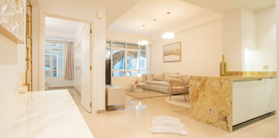 Dubai Marina, Dubai, संयुक्त अरब अमीरात में अपार्टमेंट, 1 बेडरूम, 76.3 वर्ग मीटर, संख्या 686226