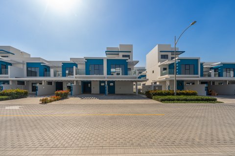 Villetta a schiera in vendita a Damac Lagoons, Dubai, EAU 5 camere da letto, 219.6 mq. № 749204 - foto 21