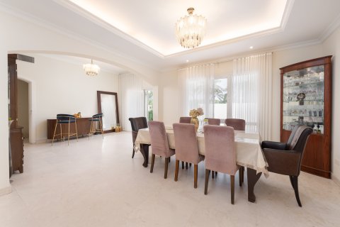 Villa zum Verkauf in Meadows, Dubai, VAE 6 Schlafzimmer, 628.4 m2 Nr. 749206 - Foto 5
