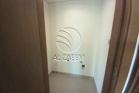 Apartamento en alquiler en Abu Dhabi, EAU 1 dormitorio, 76 m2 № 663036 - foto 8
